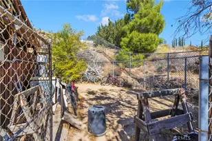 17550 Buckthorn, Hesperia, CA 92345 - Photo 46