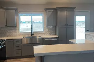 20997 Valencia St, Apple Valley, CA 92308 - Photo 26