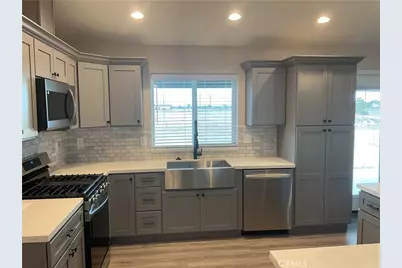 20997 Valencia Street, Apple Valley, CA 92308 - Photo 32