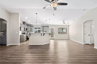 20997 Valencia St, Apple Valley, CA 92308 - Photo 36