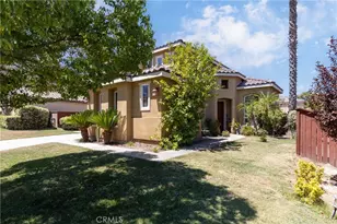 32927 Sandalwood Ln, Lake Elsinore, CA 92530 - Photo 4