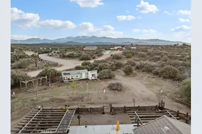 8328 Chateau, Phelan, CA 92371 - Photo 54