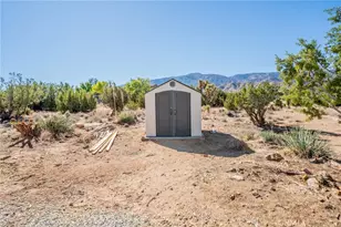 9999 Oasis Rd, Pinon Hills, CA 92372 - Photo 38