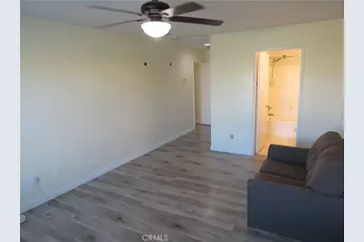 13784 Obispo Way, Victorville, CA 92392 - Photo 18