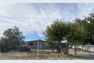 10380 Baker Road, Lucerne Valley, CA 92356 - Photo 6