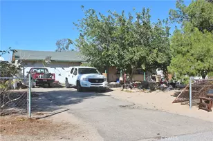 9030 Roble, Hesperia, CA 92345 - Photo 2