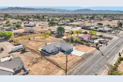 10535 7th, Hesperia, CA 92345 - Photo 38