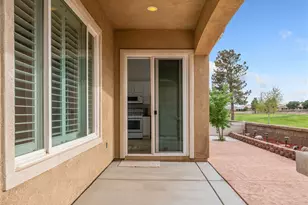 10364 Lakeshore Dr, Apple Valley, CA 92308 - Photo 34
