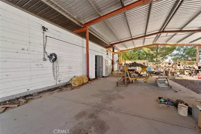 46909 Twin Lakes Drive, Newberry Springs, CA 92365 - Photo 10