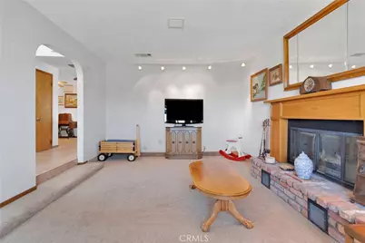 30881 Pawnee Road, Lucerne Valley, CA 92356 - Photo 8