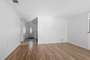 18063 Catalpa St, Hesperia, CA 92345 - Photo 6