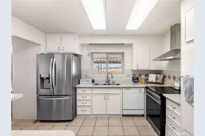 13393 Mariposa Rd Space 196, Victorville, CA 92395 - Photo 22