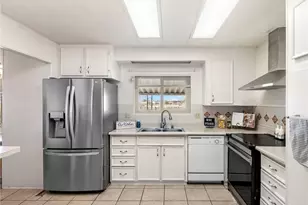 13393 Mariposa Rd Space 196, Victorville, CA 92395 - Photo 22