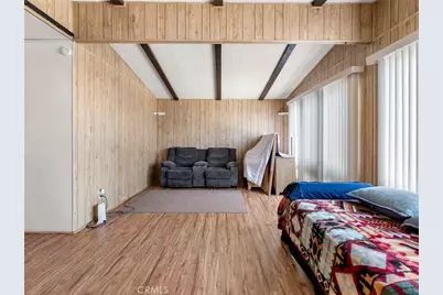 13393 Mariposa Rd Space 196, Victorville, CA 92395 - Photo 12