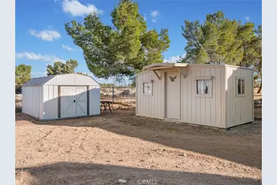 3996 Yucca Terrace, Phelan, CA 92371 - Photo 12