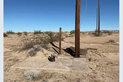 47039 Palma Vista Rd, Newberry Springs, CA 92365 - Photo 2