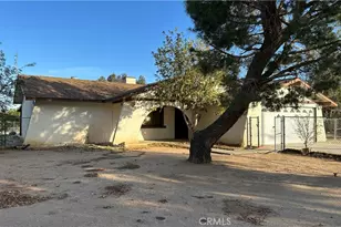 11861 10th, Hesperia, CA 92345 - Photo 32