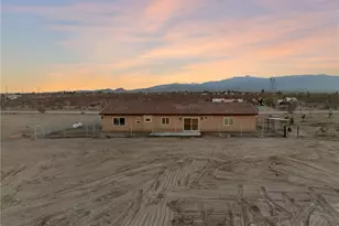 2994 Manzano Rd, Pinon Hills, CA 92372 - Photo 38