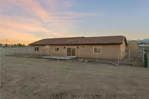 2994 Manzano Rd, Pinon Hills, CA 92372 - Photo 40