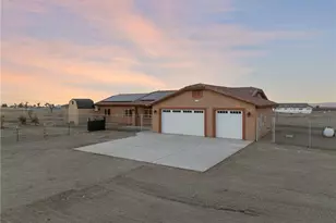2994 Manzano Rd, Pinon Hills, CA 92372 - Photo 34