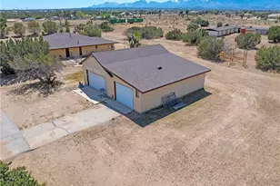 9448 Braceo, Oak Hills, CA 92344 - Photo 6