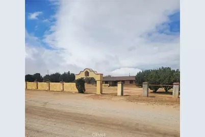 9448 Braceo, Oak Hills, CA 92344 - Photo 16