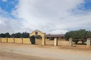 9448 Braceo, Oak Hills, CA 92344 - Photo 16