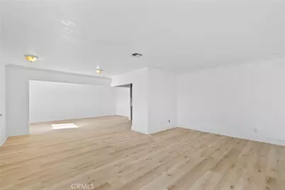 18264 Pine, Fontana, CA 92335 - Photo 8