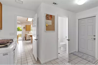 19971 Haida Road, Apple Valley, CA 92307 - Photo 16