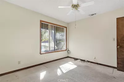 18110 Fairburn Street, Hesperia, CA 92345 - Photo 24