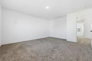 12338 Pinos Verde, Victorville, CA 92392 - Photo 36