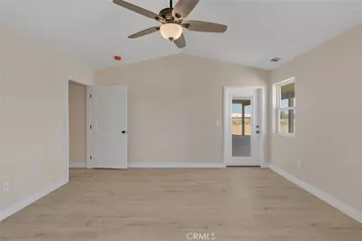 10647 Central Road, Apple Valley, CA 92308 - Photo 14