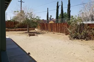 2065 Barcelona, Barstow, CA 92311 - Photo 22