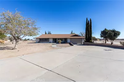 10731 Anaconda Avenue, Oak Hills, CA 92344 - Photo 4