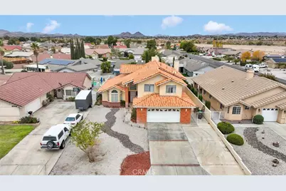 18660 Del Resto, Victorville, CA 92395 - Photo 2