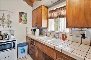 2046 Thrush, Wrightwood, CA 92397 - Photo 20