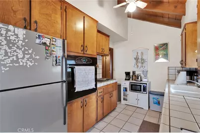 2046 Thrush, Wrightwood, CA 92397 - Photo 20