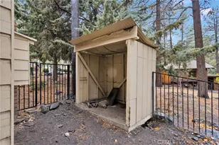 2046 Thrush, Wrightwood, CA 92397 - Photo 42