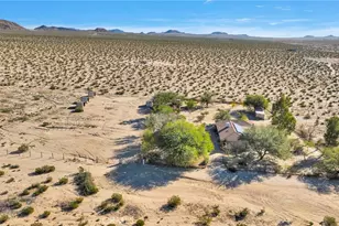 38744 East End Rd, Lucerne Valley, CA 92356 - Photo 46