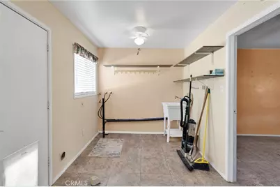 38744 East End Road, Lucerne Valley, CA 92356 - Photo 36