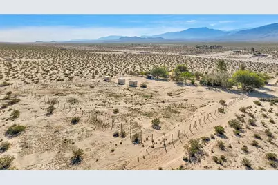38744 East End Road, Lucerne Valley, CA 92356 - Photo 38