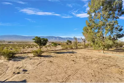 38744 East End Road, Lucerne Valley, CA 92356 - Photo 8