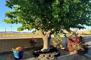 22601 Bear Valley Road, Apple Valley, CA 92308 - Photo 28