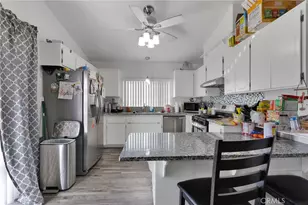 22517 Ojai, Apple Valley, CA 92308 - Photo 14