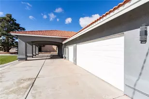 18724 Danbury, Hesperia, CA 92345 - Photo 8