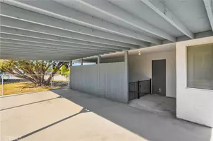 16757 Danbury, Hesperia, CA 92345 - Photo 32