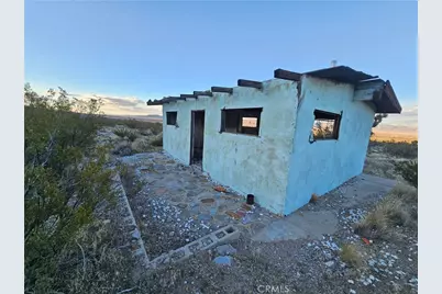 411 Powerline Rd., Lucerne Valley, CA 92356 - Photo 1