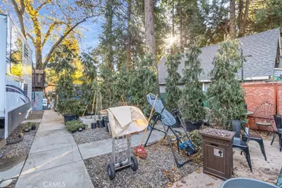 23875 Lake Drive, Crestline, CA 92325 - Photo 34