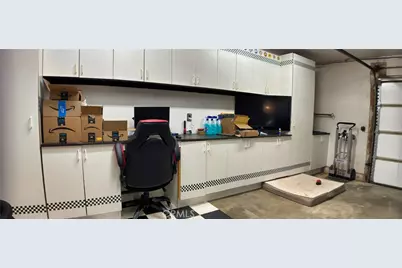 22974 Standing Rock, Apple Valley, CA 92307 - Photo 44