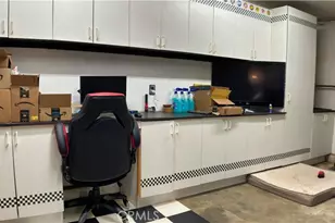 22974 Standing Rock, Apple Valley, CA 92307 - Photo 44